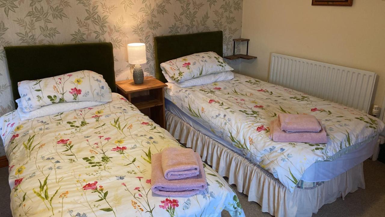 Bed and Breakfast Longstone Farm à Helston Extérieur photo